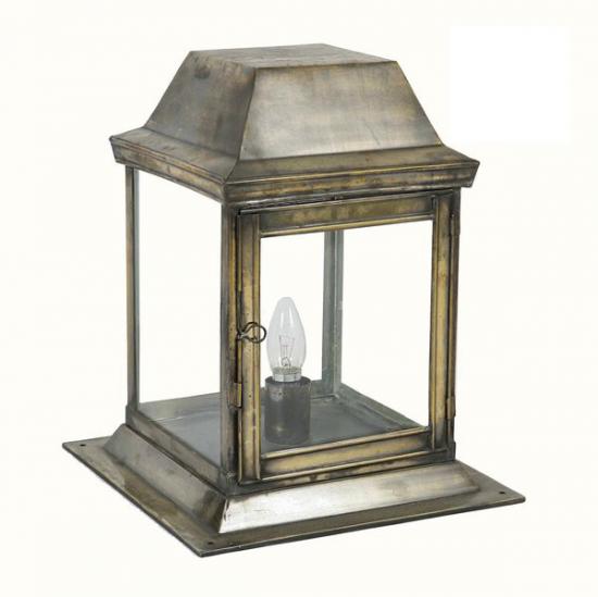 Strathmore Gate Lantern